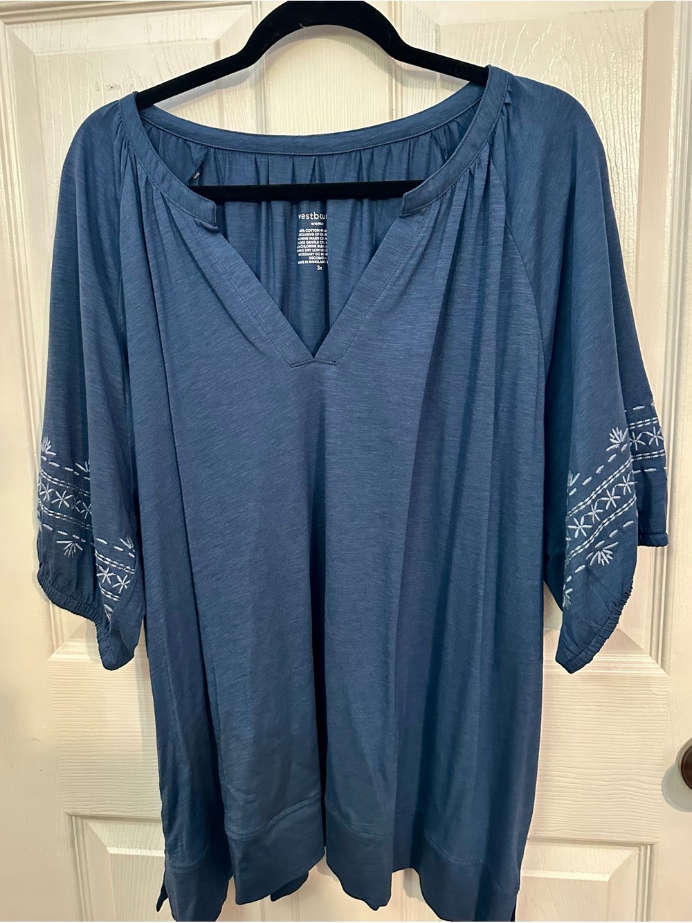 Westbound Blue Split-Neck Tunic with White Sleeve Embroidery